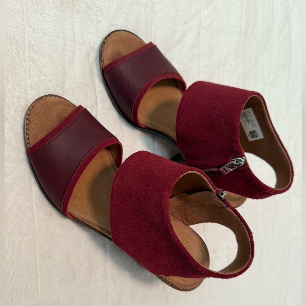 Toms Red Open-Toe Sandals